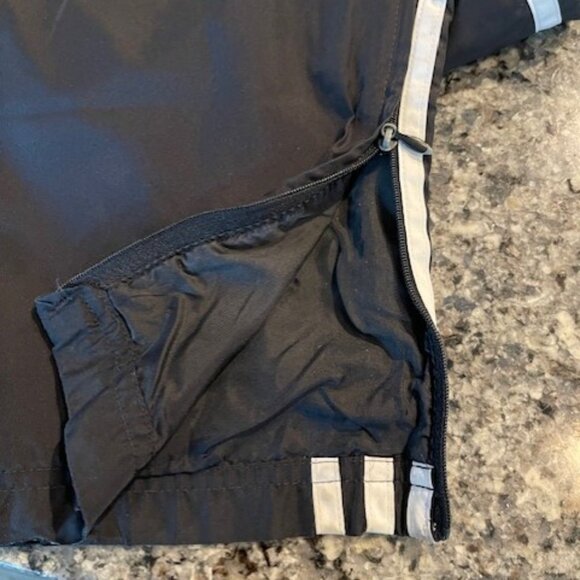 Adidas Track Pant Size L - Picture 3 of 4
